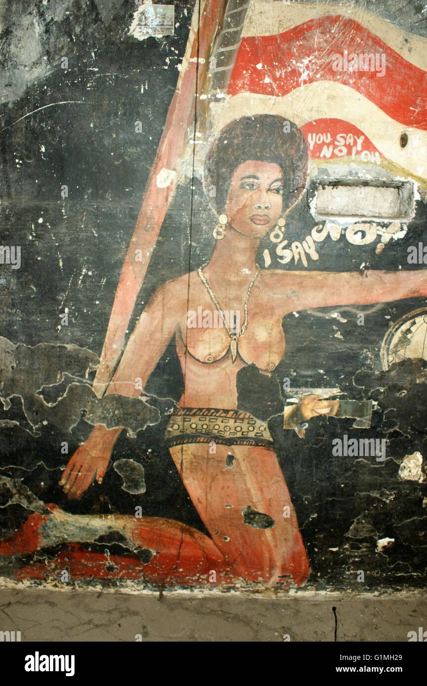 Ghana, Fort Ussher, Slave Fort of Trans Atlantic Slave Trade, Accra in West Africa, old prison part. Black Women Graffiti Stock Photo