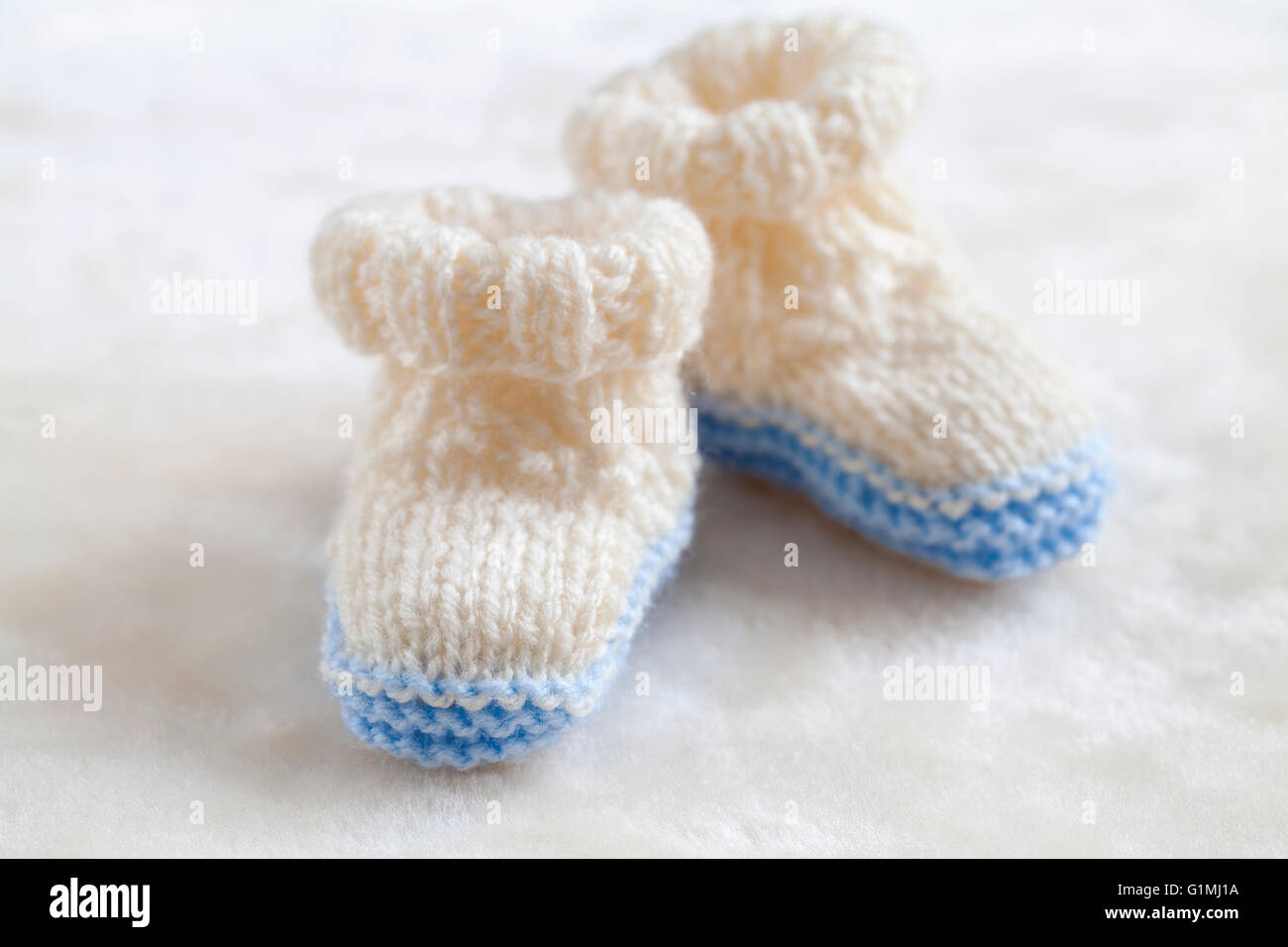 knitted baby booties uk