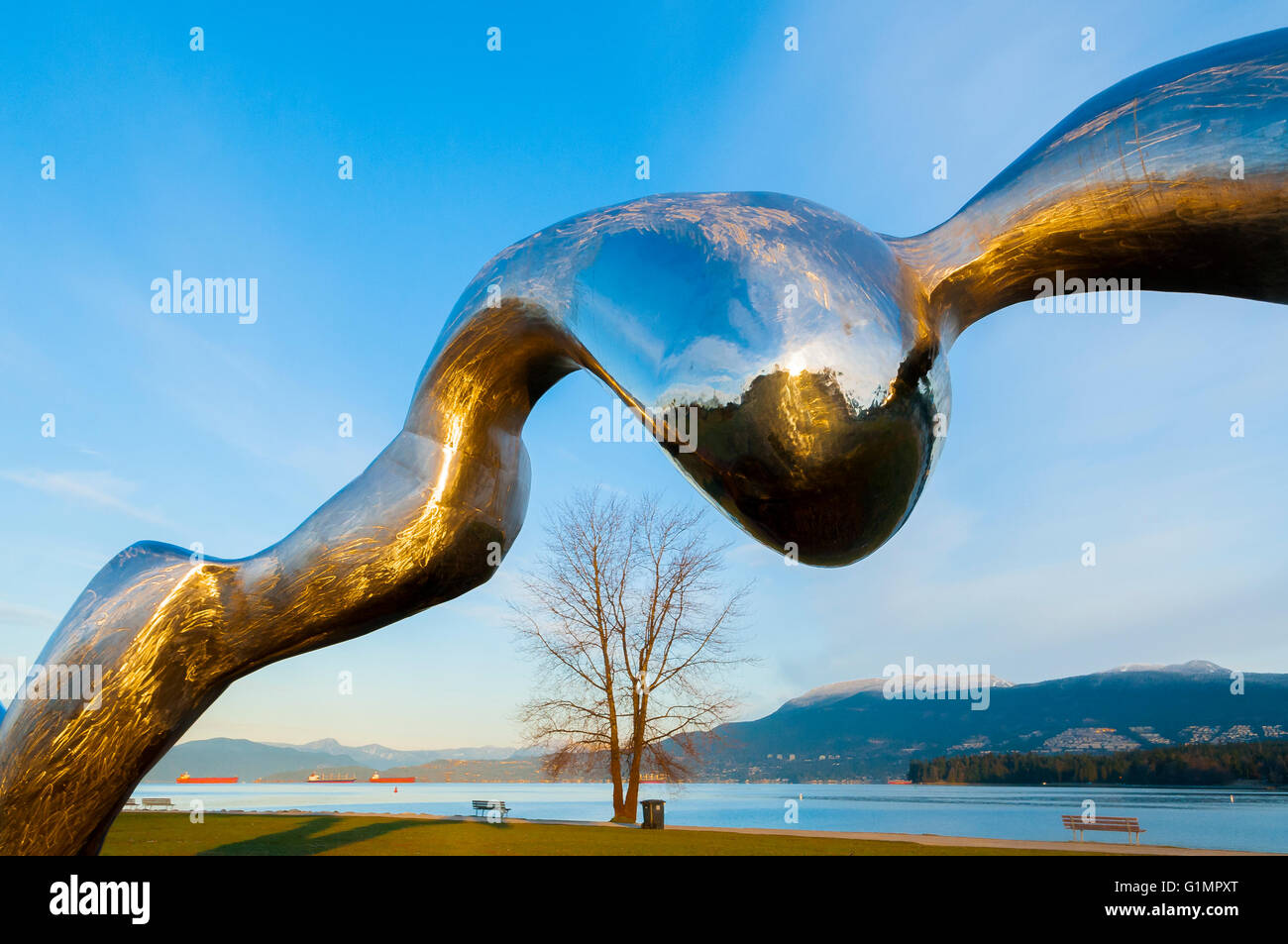 Freezing Water #7 (Vancouver Biennale) sculpture by  Jun Ren, Vanier Park, Vancouver, British Columbia, Canada Stock Photo