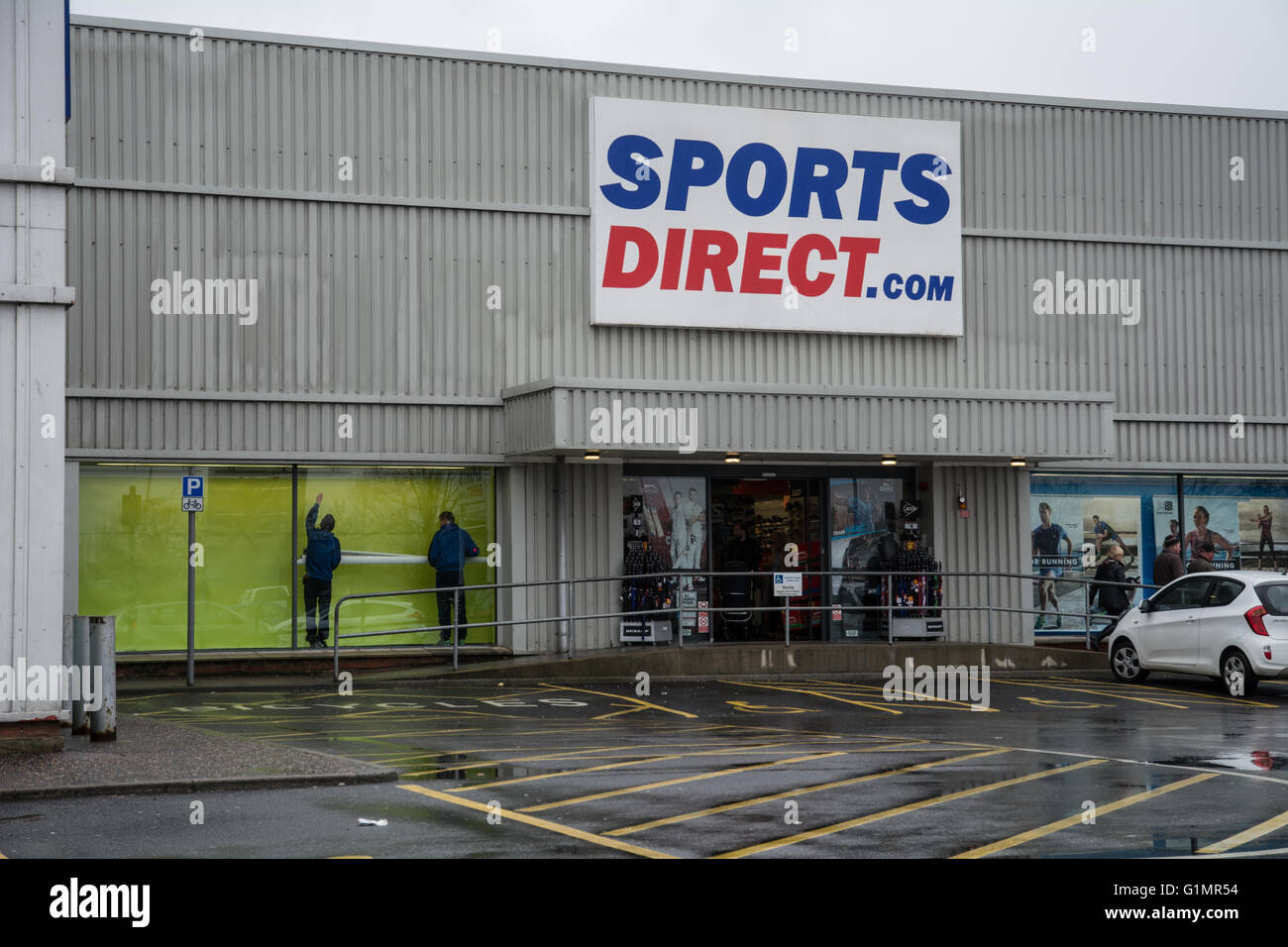 Sports Shop Window High Resolution Stock Photography And Images Alamy