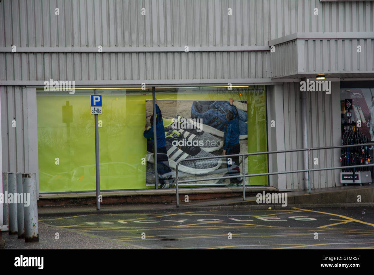 Adidas neo deals sports direct