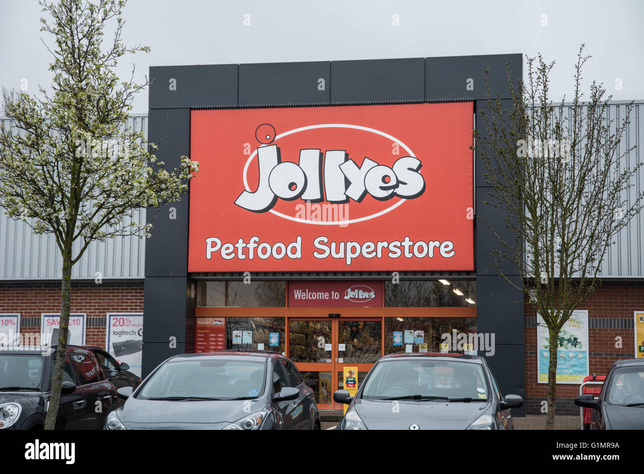 Pet food superstore online