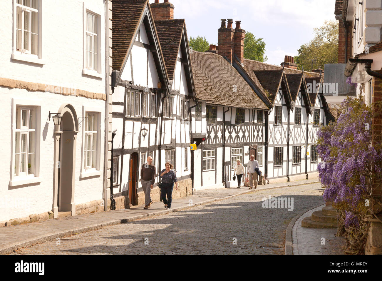 Tudor half timbered black and white medieval houses, Mill Street ...