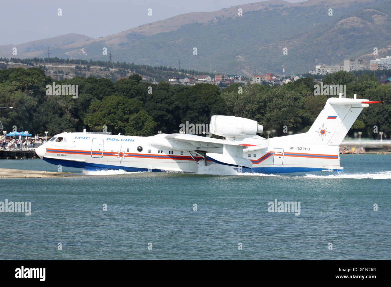 Beriev Be-200, the modern Russian water bomber - Blog Before