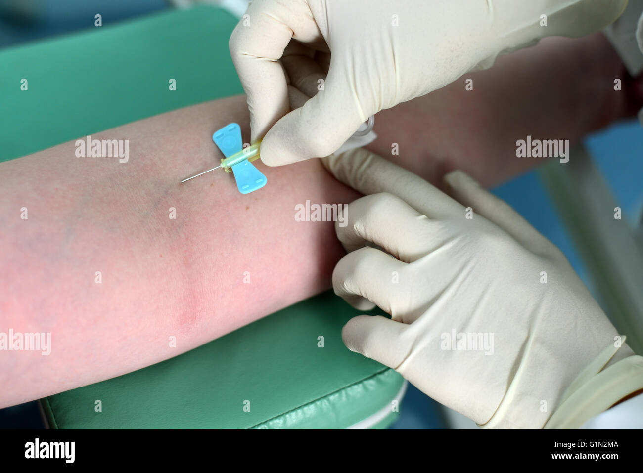 blood sample from a vein in child Stock Photo Alamy