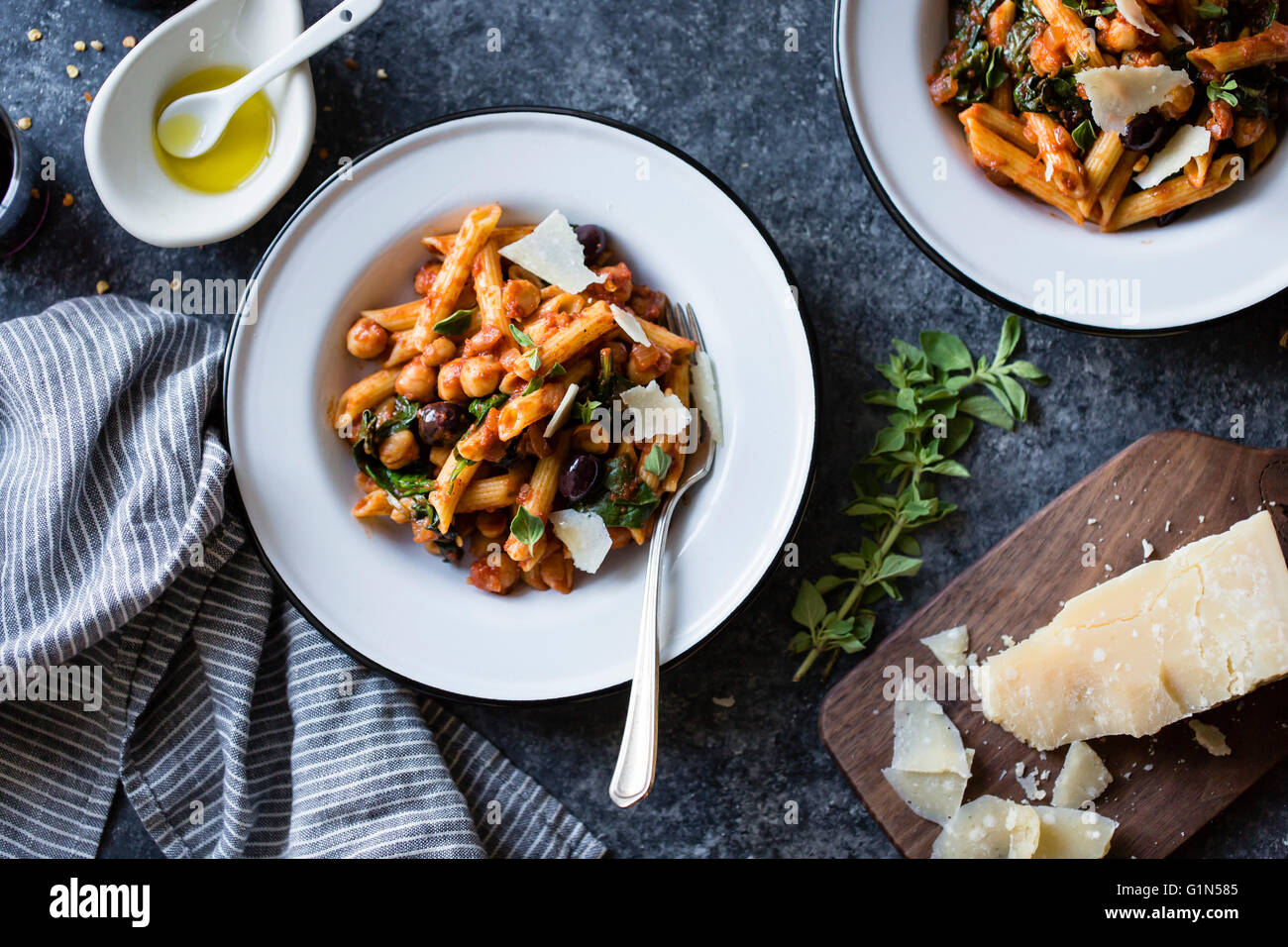 chickpea and spinach Stock Photo - Alamy