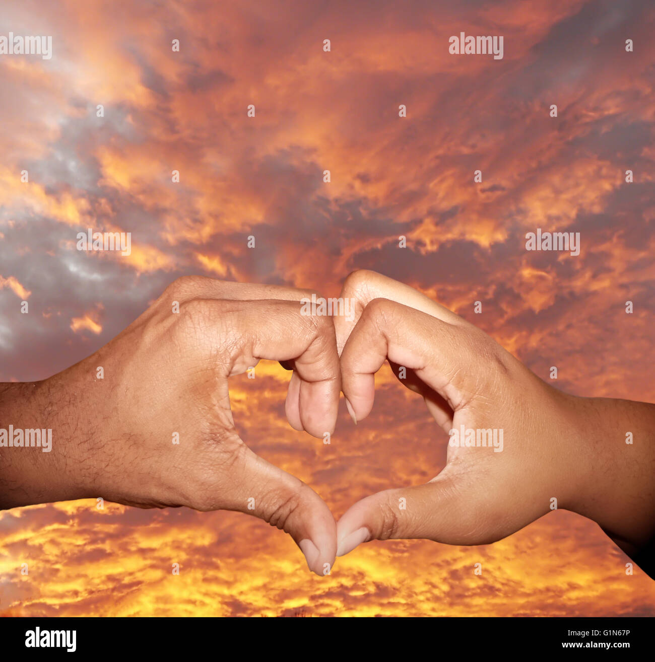 Hands Forming African High Resolution Stock Photography and Images - Alamy
