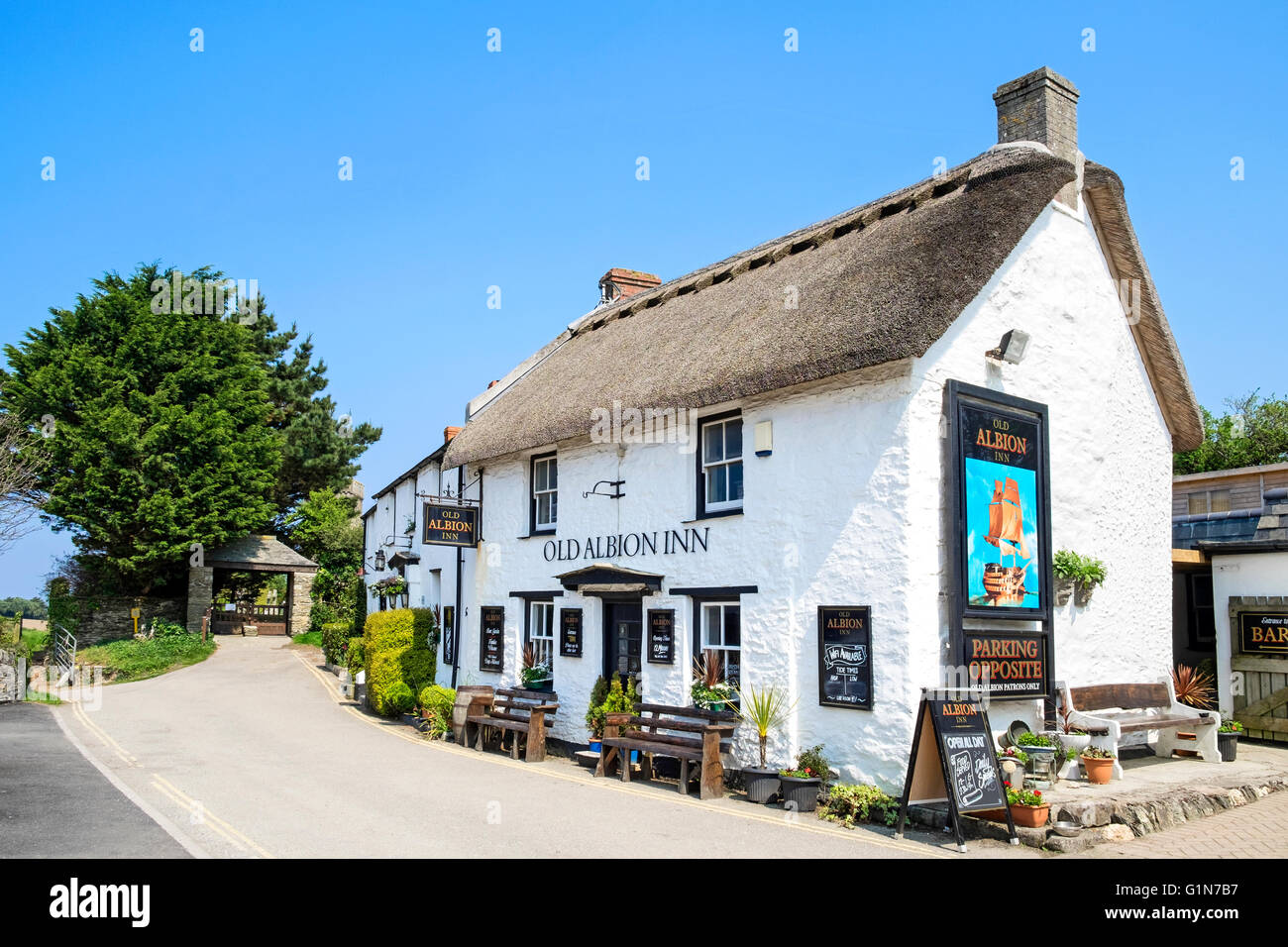 The Old Albion Inn in the village of Crantock in Cornwall, England, UK Stock Photo