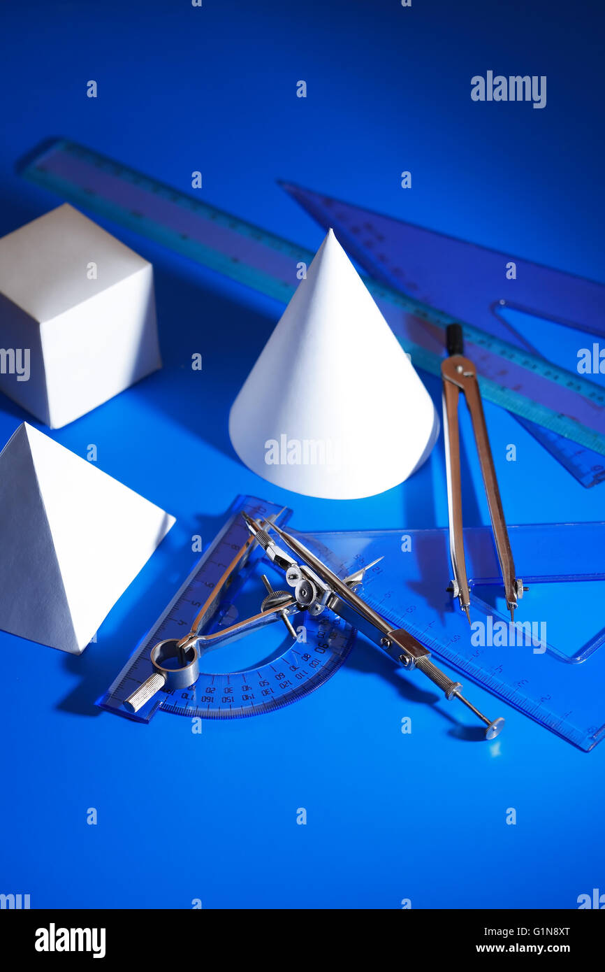 Compass shapes hi-res stock photography and images - Alamy