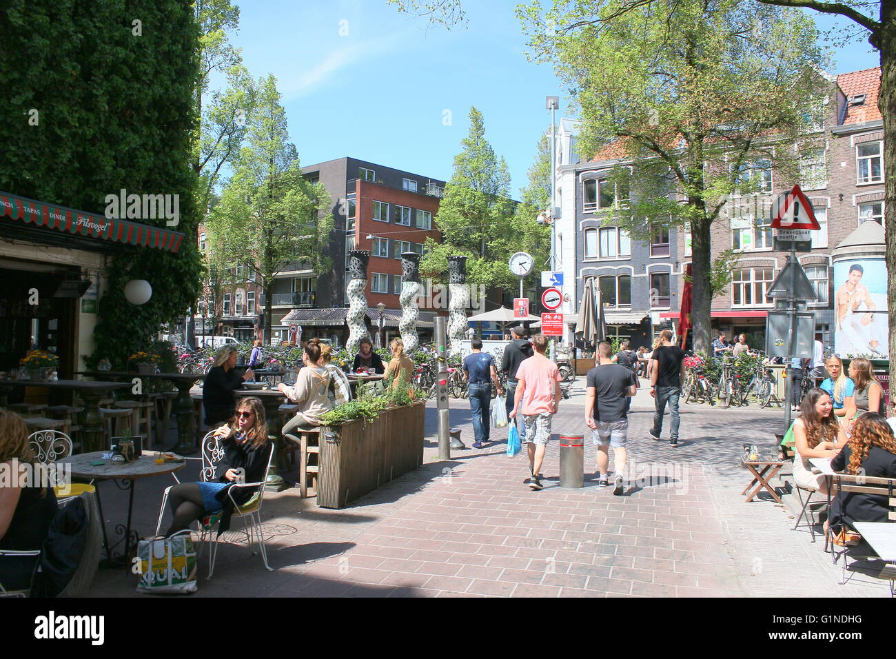 Cafes And People On Terraces At Gerard Douplein Square De Pijp Area Amsterdam Oud Zuid Netherlands Spring 2016 Stock Photo Alamy