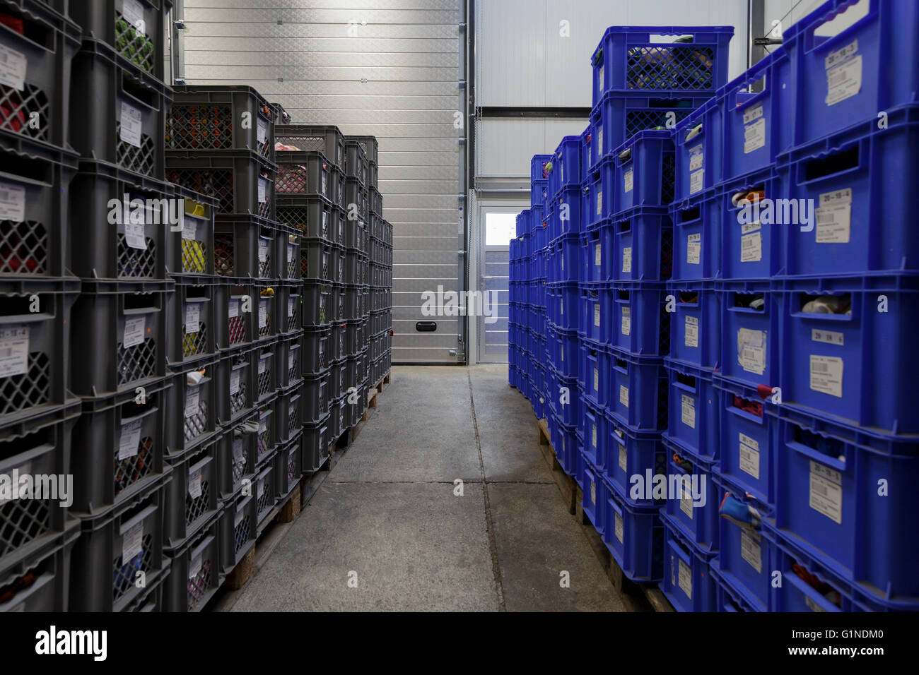 Warehouse Processing Complete Stock Photo Alamy warehouse-processing-complete-stock-photo-alamy