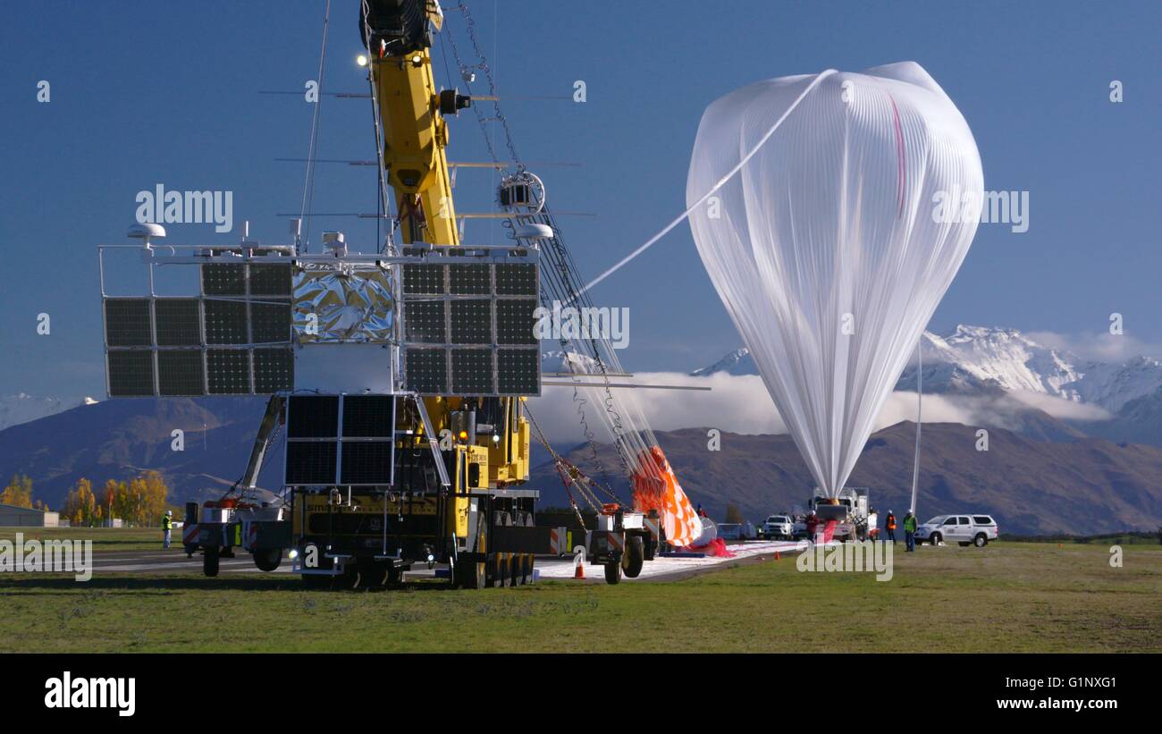 Wanaka, New Zealand. 17th May, 2016. The NASA super pressure balloon fully inflated and preparing for launch at Wanaka Aerodrome May 17, 2016 in Wanaka, New Zealand. Carried by the wind the balloon is expected to circumnavigate the globe in the southern hemispheres stratosphere providing inexpensive access to near-space research. Credit:  Planetpix/Alamy Live News Stock Photo