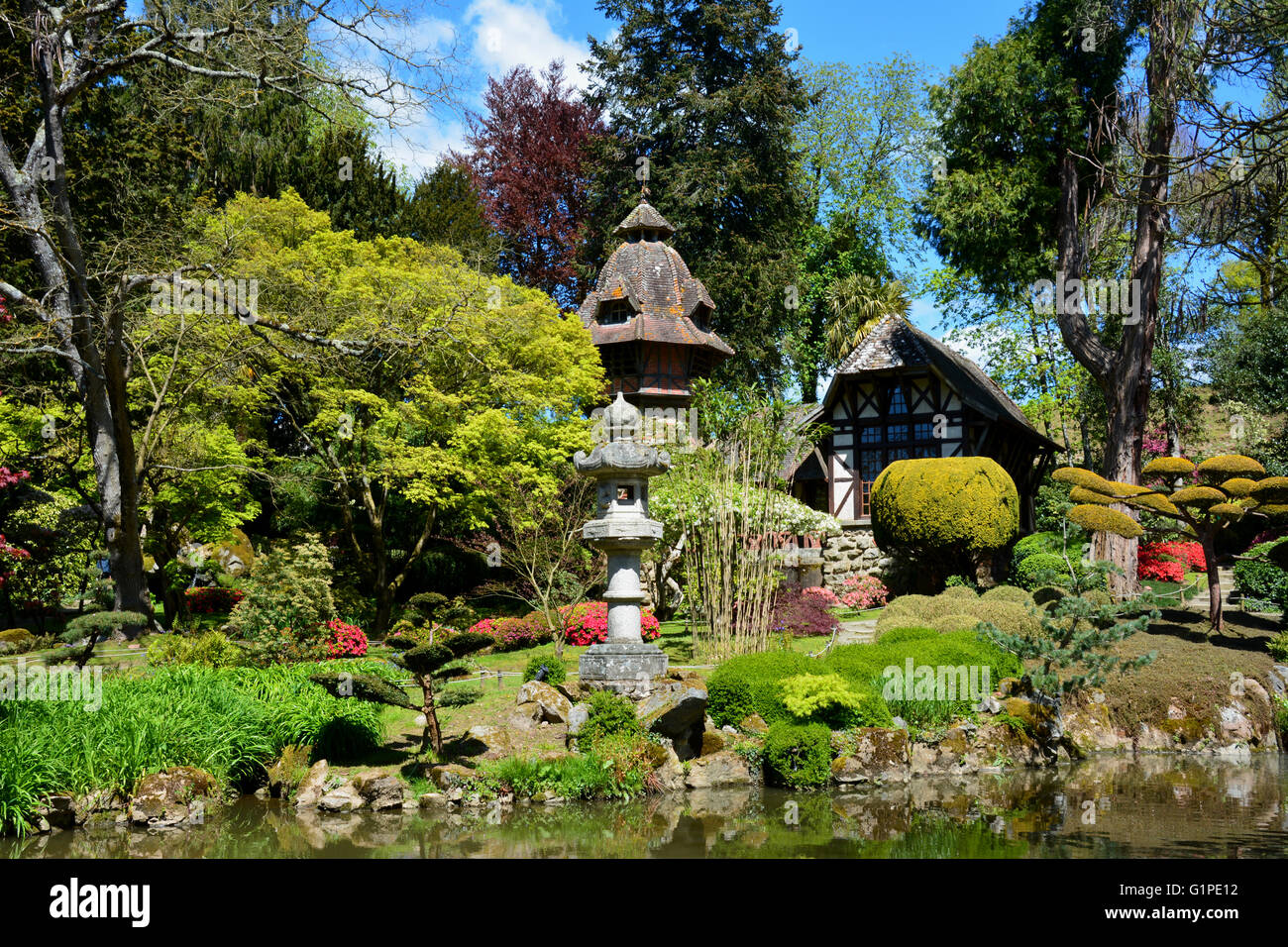 Japanese tea house garden japan hires stock photography and images Alamy