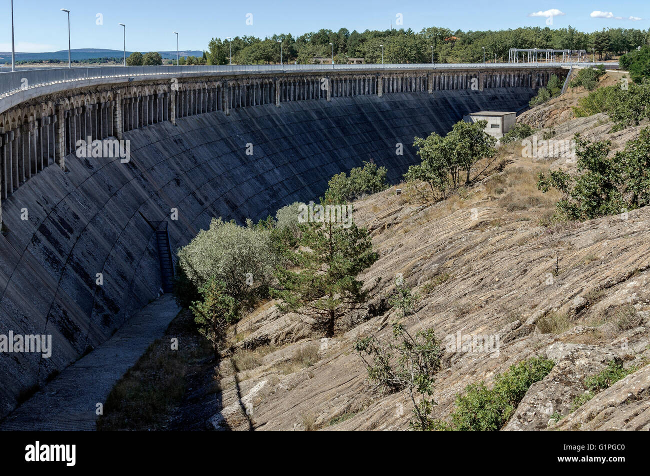 Dam of La Cuerda del Pozo or reservoir of La Muedra in the Duero river, Vinuesa, Soria, Spain Stock Photo