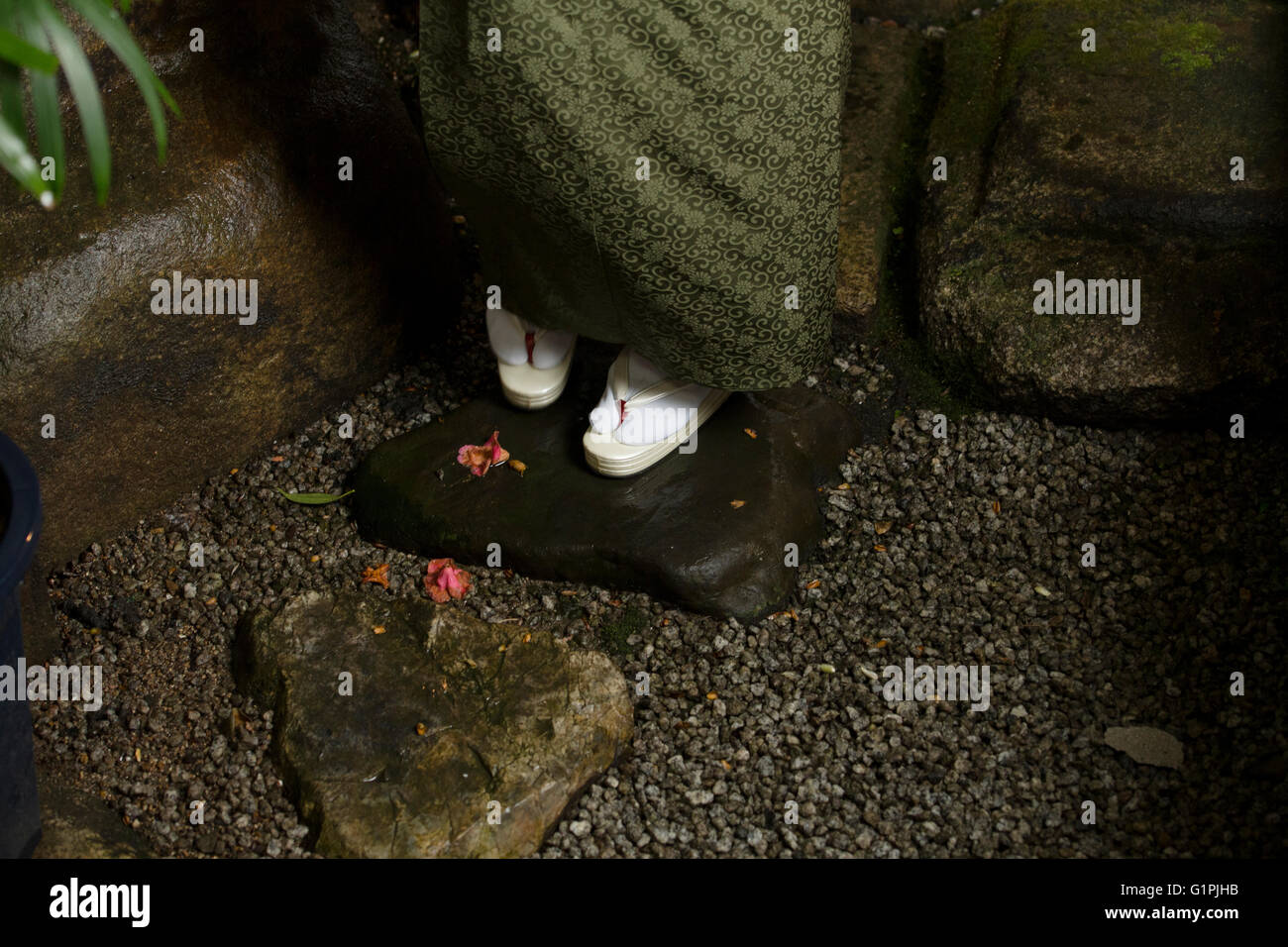 Woman's feet in kimono Stock Photo Alamy
