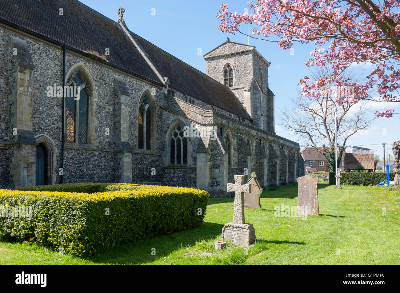 Chinnor Chinnor church hi-res stock photography and images - Alamy