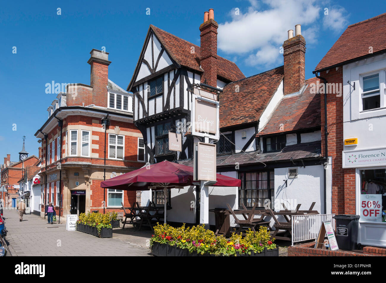 13th Century 'The Birdcage' pub, Cornmarket, Thame, Oxfordshire