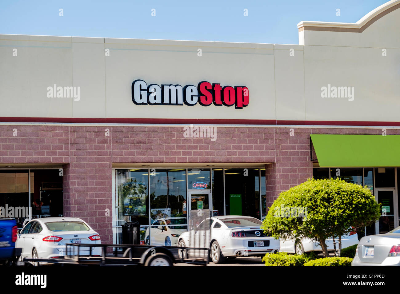 gamestop a retail store selling video games in oklahoma city oklahoma G1PP6D