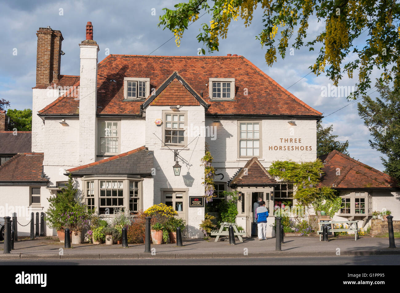 16th century The Three Horseshoes Pub, Shepperton Road, Laleham, Surrey