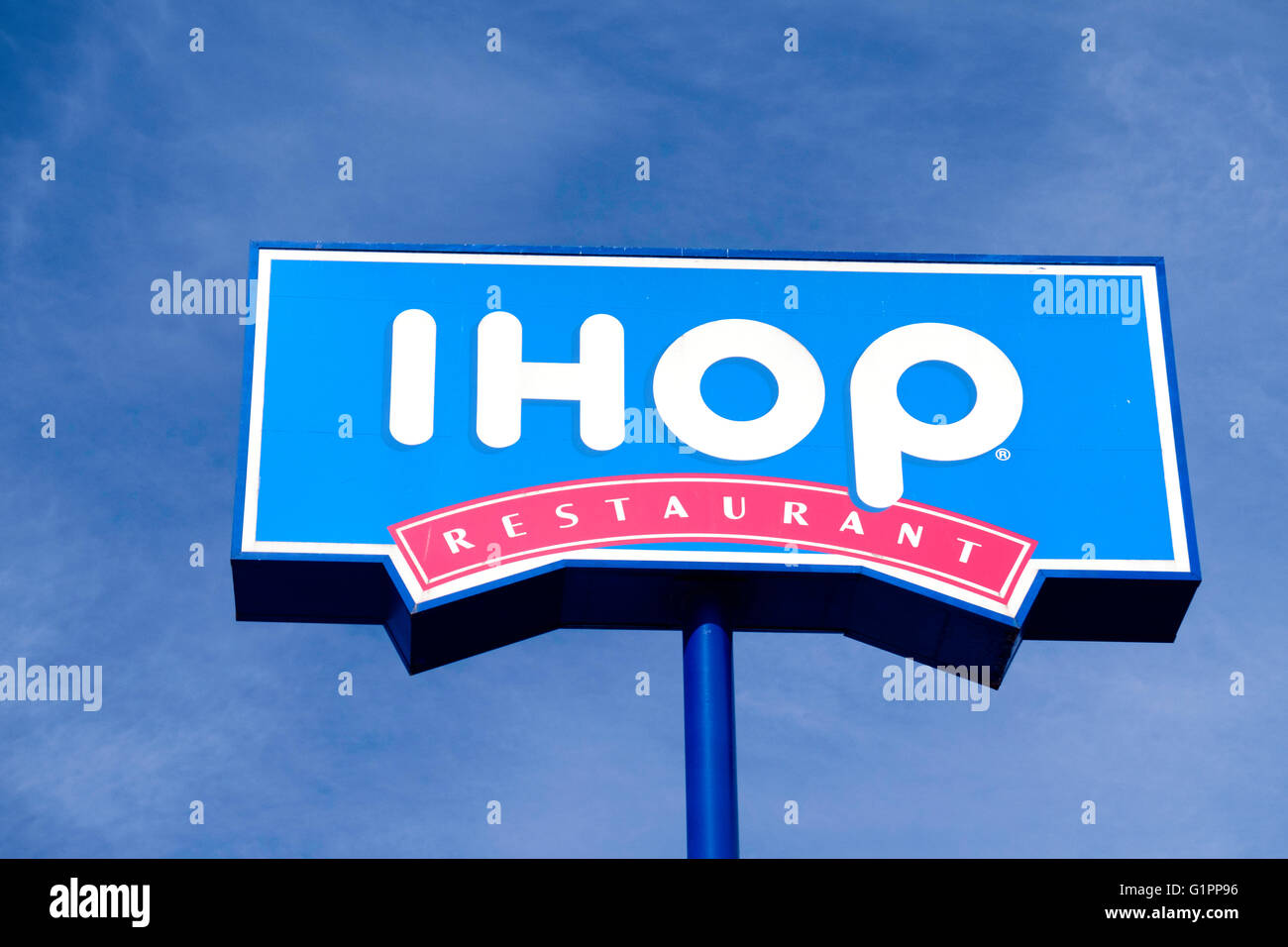 A pole sign advertising IHOP, International House of Pancakes, in Oklahoma City, Oklahoma, USA. Stock Photo