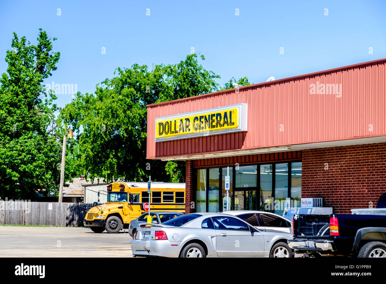 Dollar general store hires stock photography and images Alamy