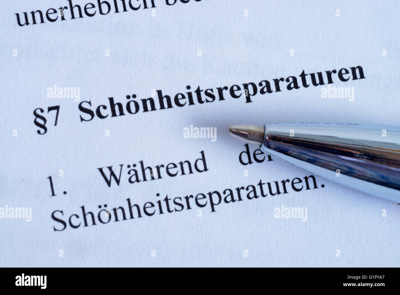 Mietvertrag Schoenheitsreparaturen Stock Photo