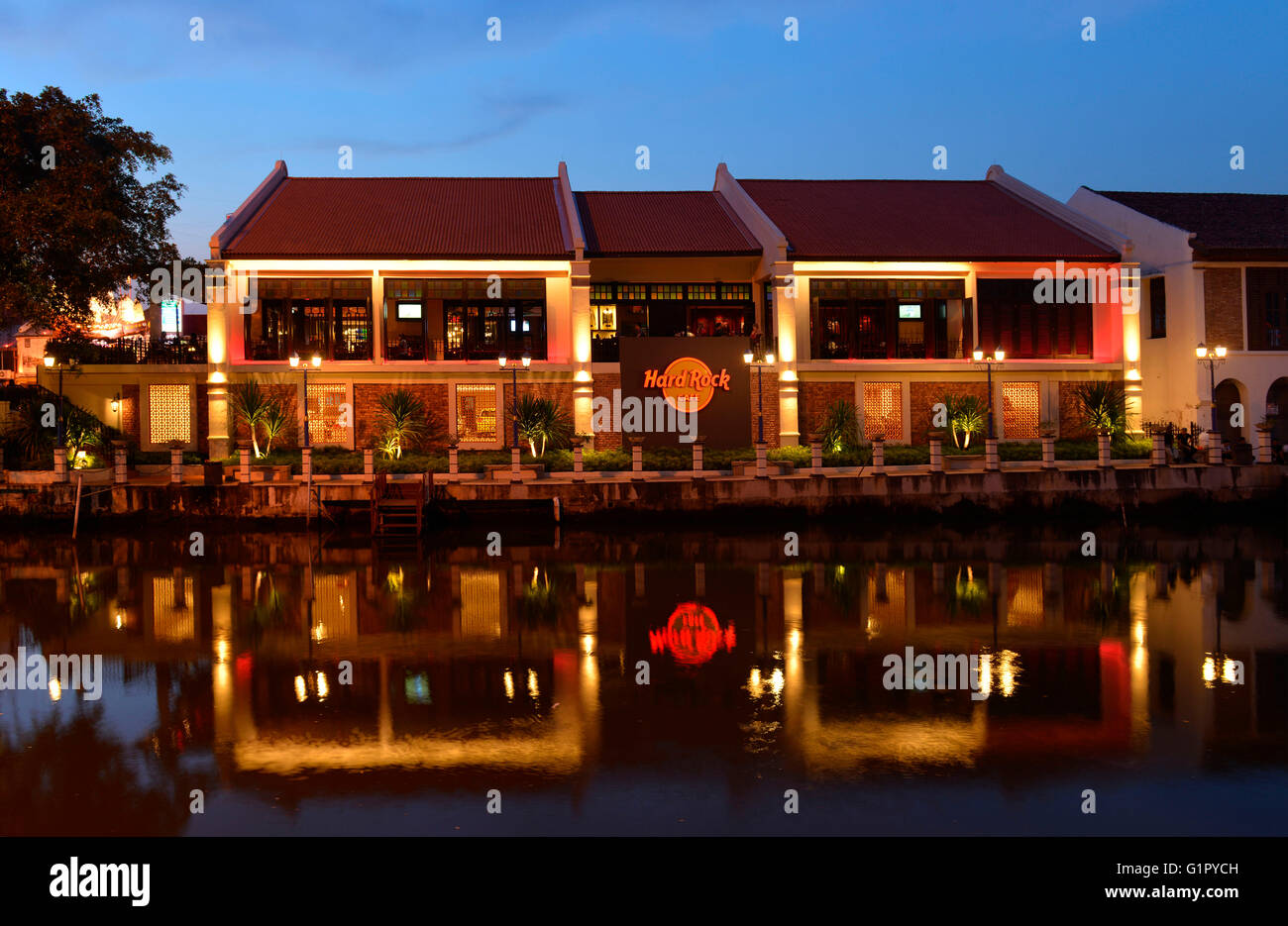 Hardrock Cafe, Melaka river, Melaka, Malaysia Stock Photo - Alamy