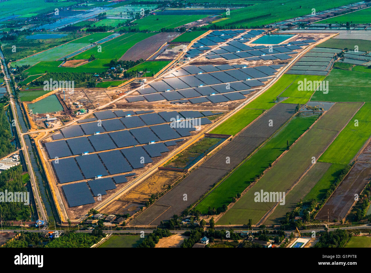 Aerial solar panels in green hi-res stock photography and images - Alamy