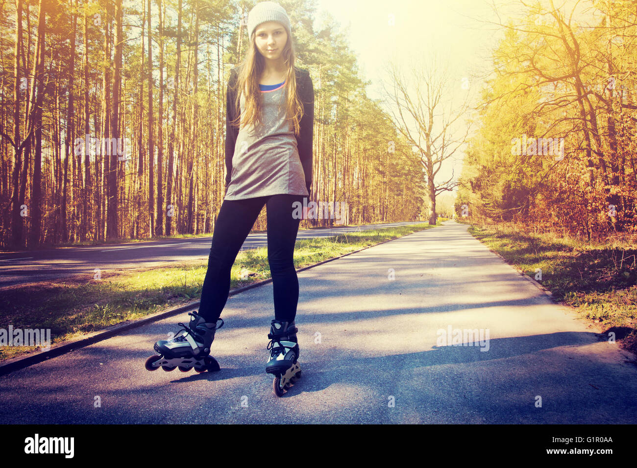 Girl roller skates vintage hi-res stock photography and images - Alamy