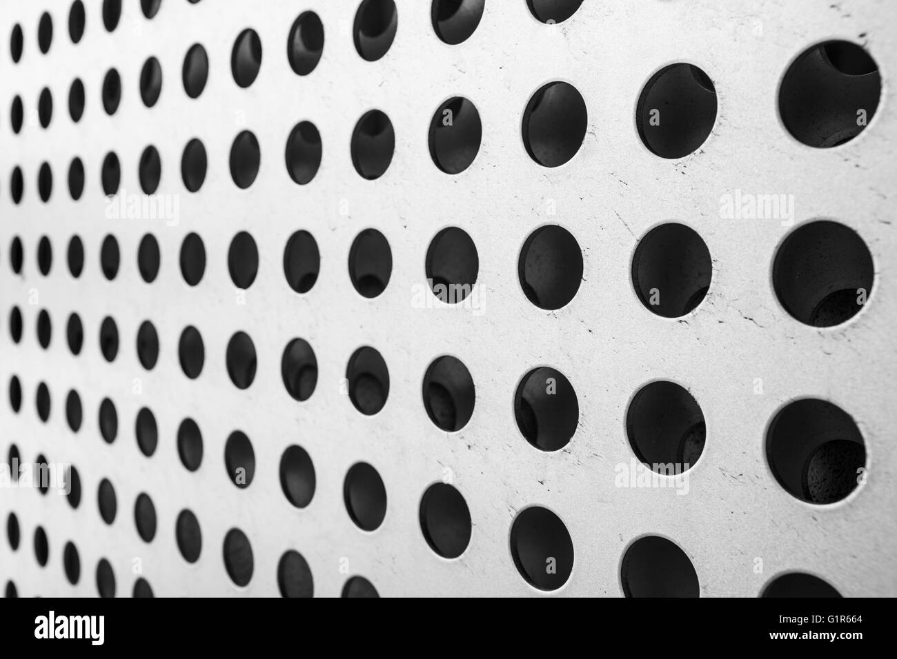 Metal mesh hi-res stock photography and images - Alamy