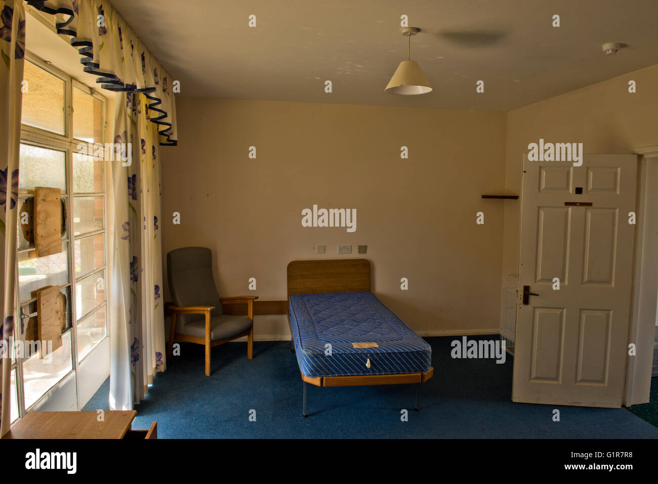 One of the many rooms found within Linford Park Nursing Home, Hampshire, UK Stock Photo