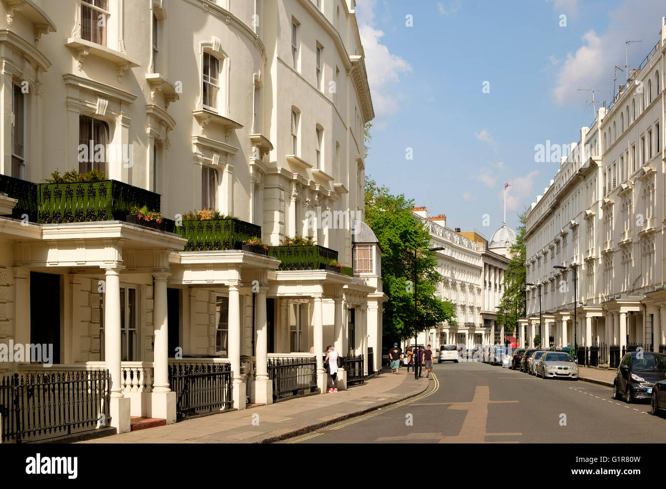 Elegant terraced mansions in Prince's Square, Bayswater, London Stock Photo