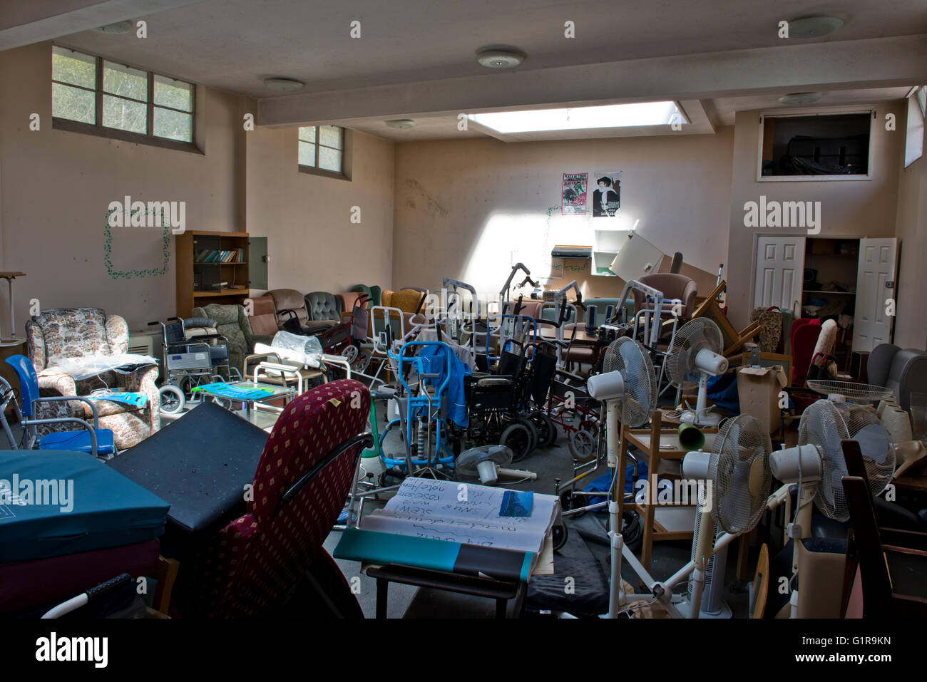 Equipment left behind after the closure of Linford Park Nursing Home, Hampshire, UK Stock Photo