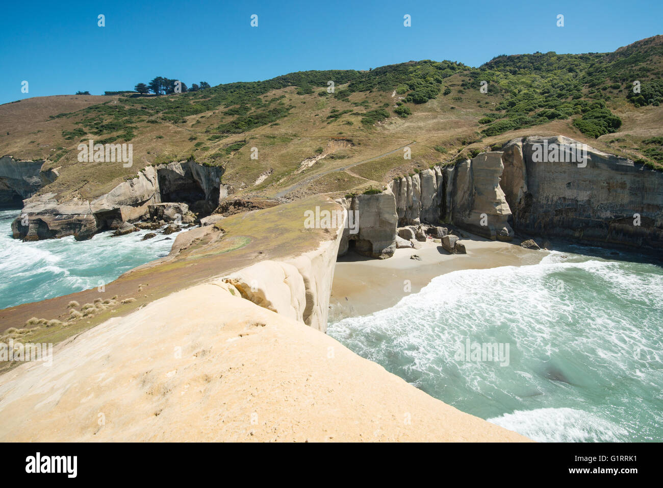 Tunnel beach near Dunedin, New Zealand Stock Photo Alamy