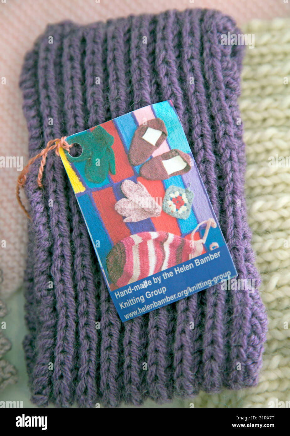 Knitting group hires stock photography and images Alamy