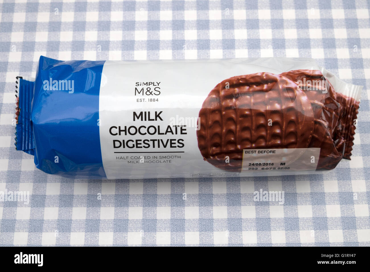 Simply M&S milk chocolate Digestives Stock Photo Alamy