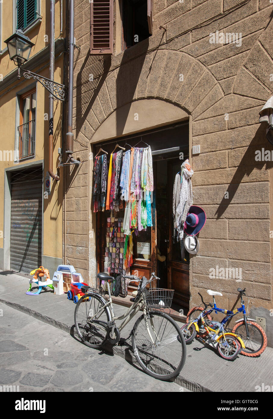second hand toys store