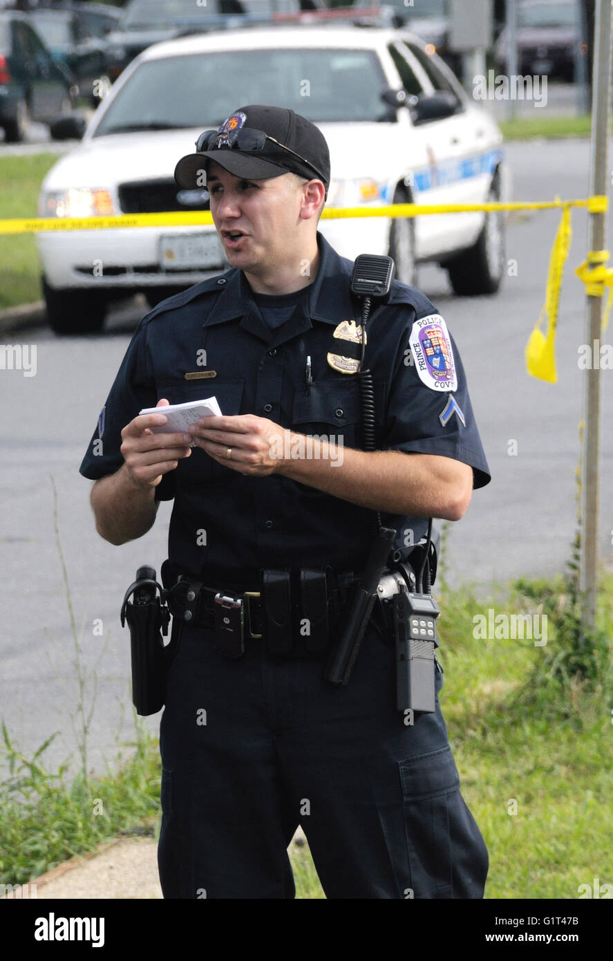 Police police officer hi-res stock photography and images - Alamy