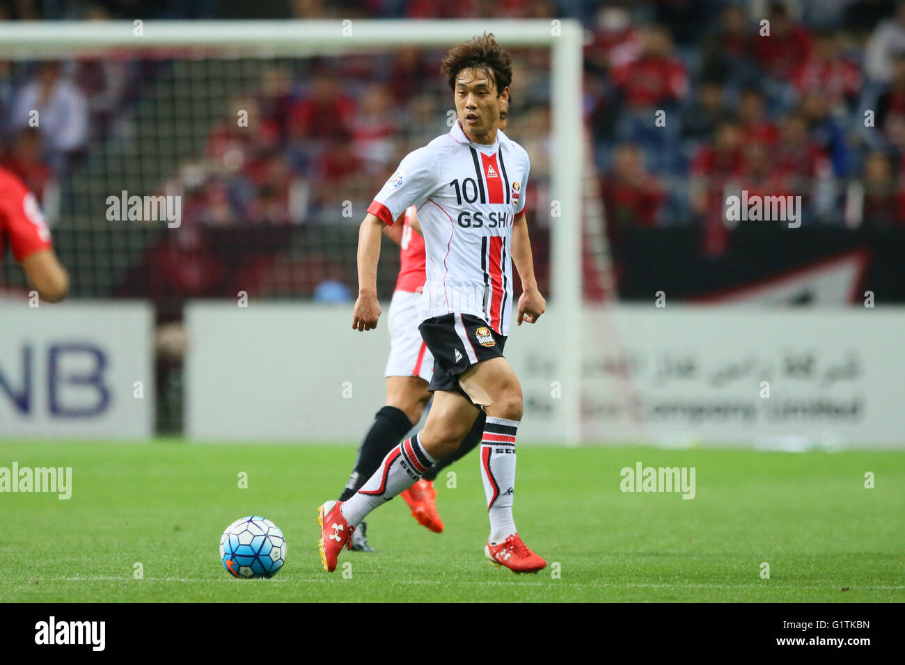 Saitama Stadium 2002, Saitama, Japan. 18th May, 2016. Park Chu-Young (FC Seoul), MAY 18, 2016 - Football/Soccer : AFC Champions League 2016 Round 16 between Urawa Reds 1-0 FC Seoul at Saitama Stadium 2002, Saitama, Japan. © YUTAKA/AFLO SPORT/Alamy Live News Stock Photo