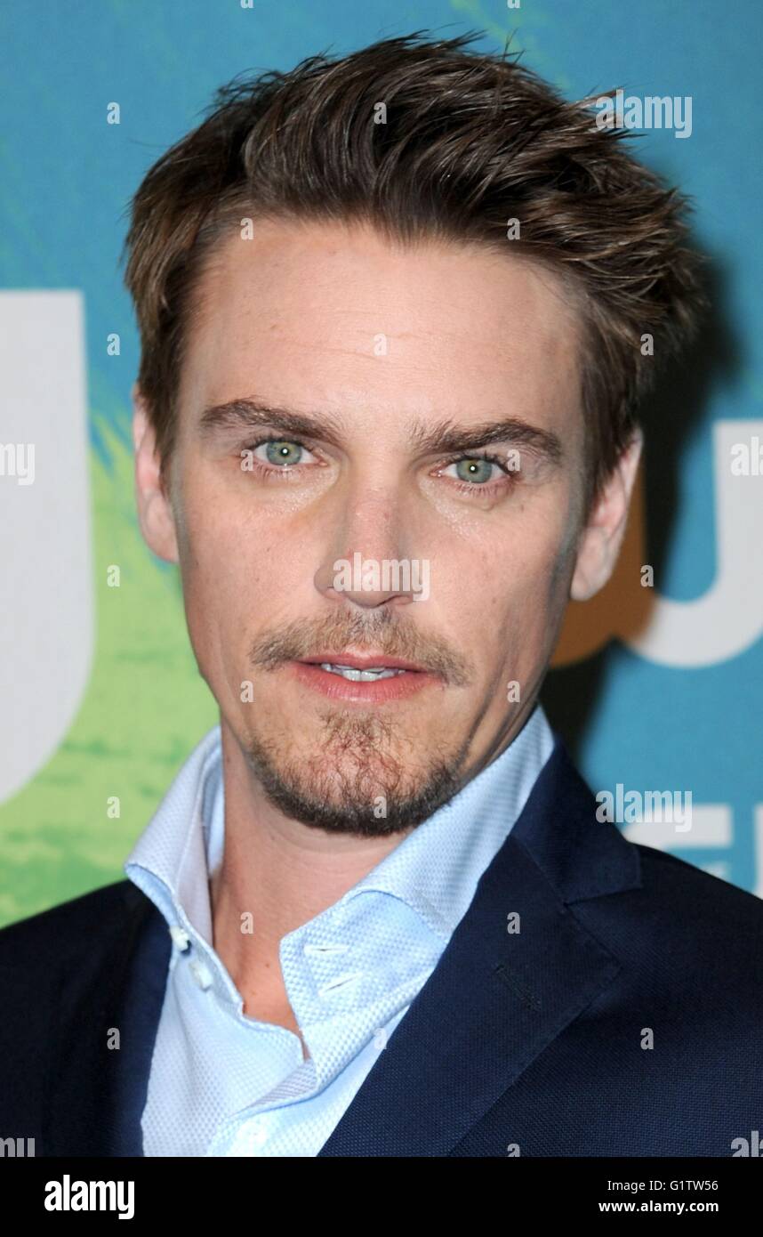 New York, NY, USA. 19th May, 2016. Riley Smith at arrivals for The CW