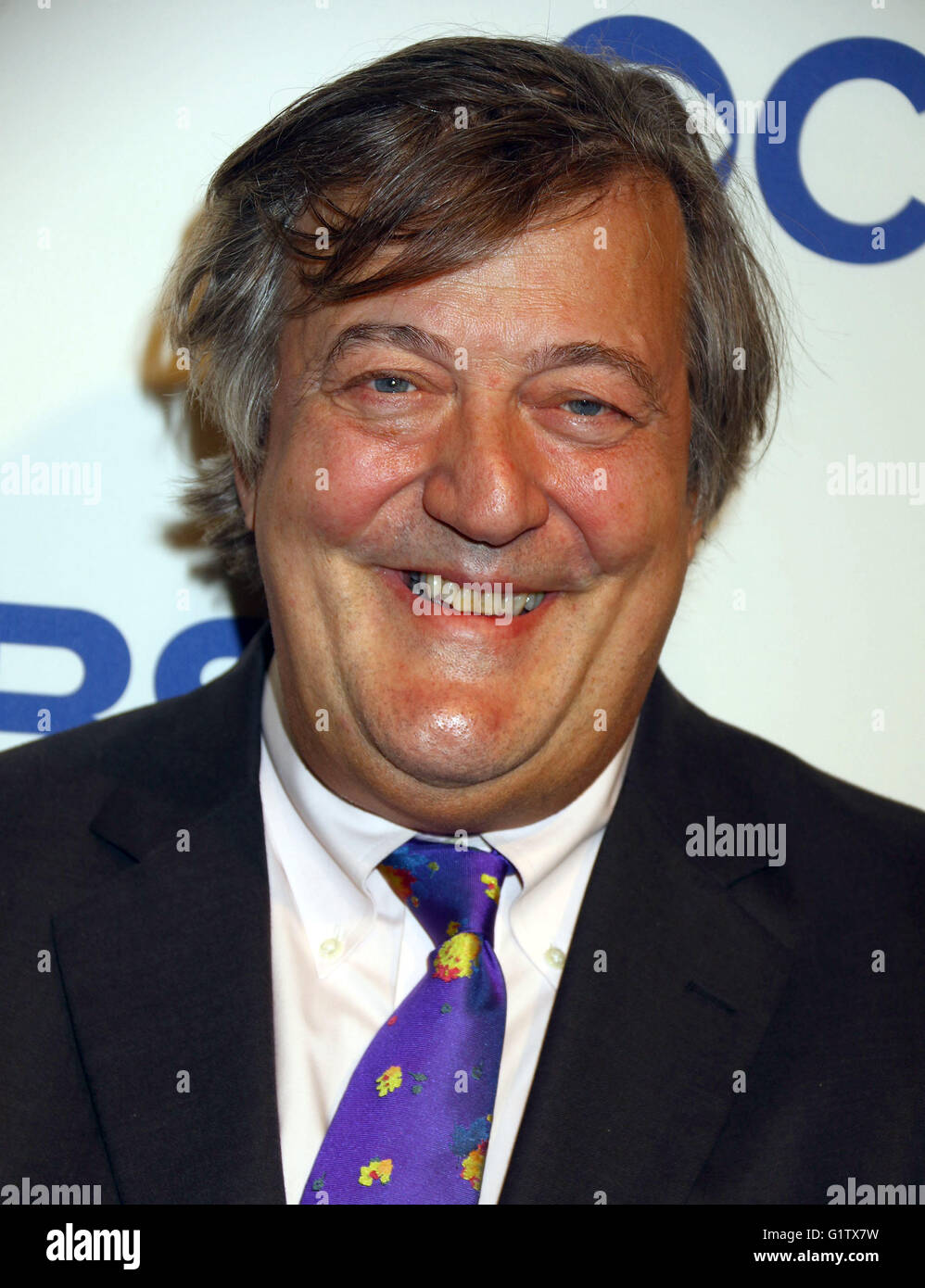 Actor Fry New York, New York, USA. 18th May, 2016. Actor STEPHEN FRY attends the ...
