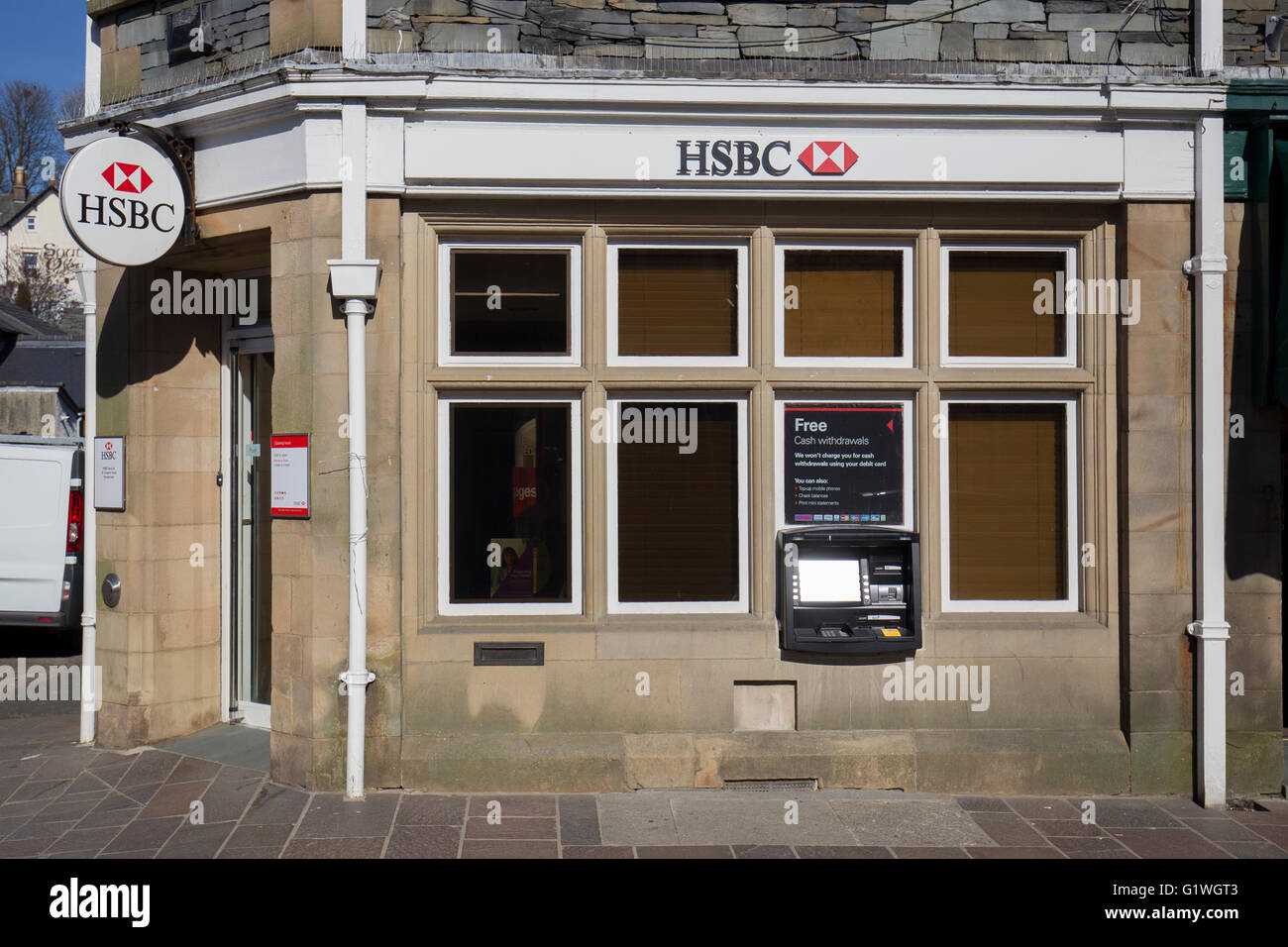 cash machine hole in the wall cash dispenser ATM Stock Photo - Alamy