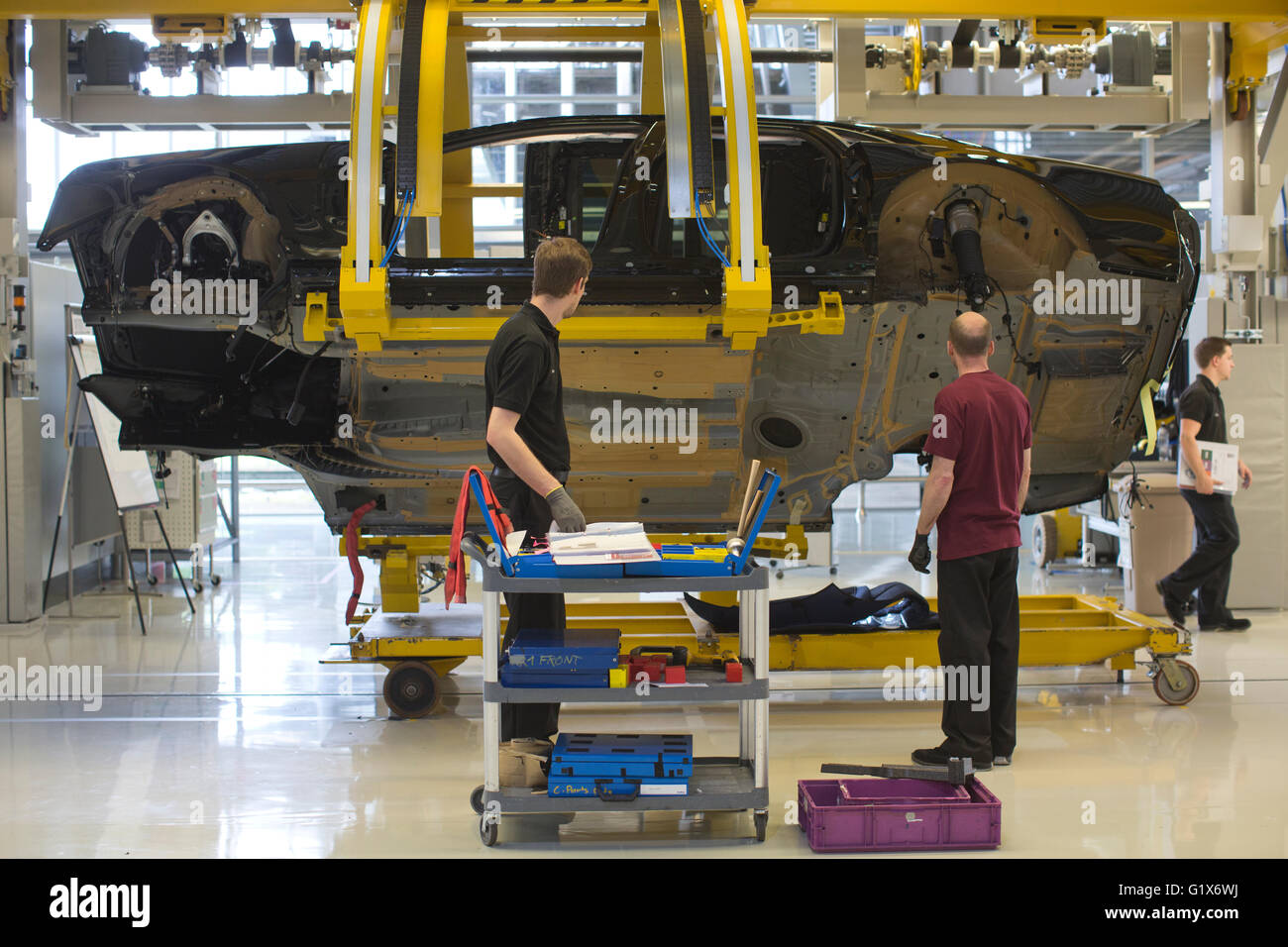 Rolls Royce Car Plant Stock Photos & Rolls Royce Car Plant Stock Images ...