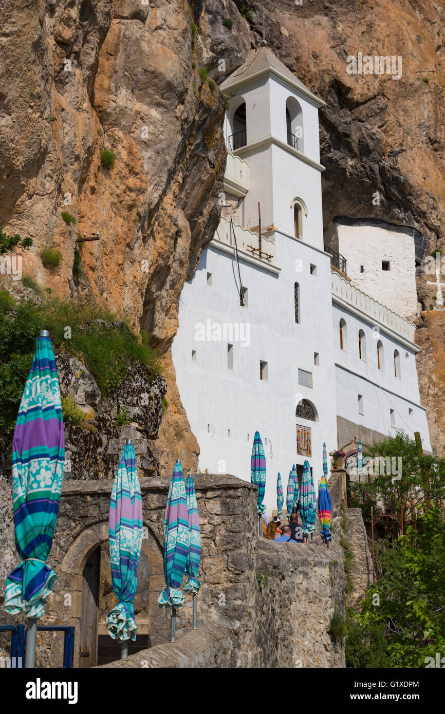 Montenegro. Manastir Ostrog. Ostrog Monastery of the Serbian Orthodox  Church, built into a near vertical rockface Stock Photo - Alamy, image size:866x1390