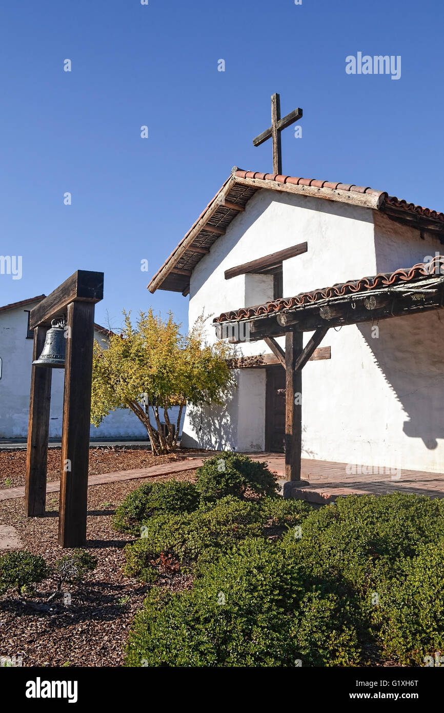 Catholic mission church street hi-res stock photography and images - Alamy