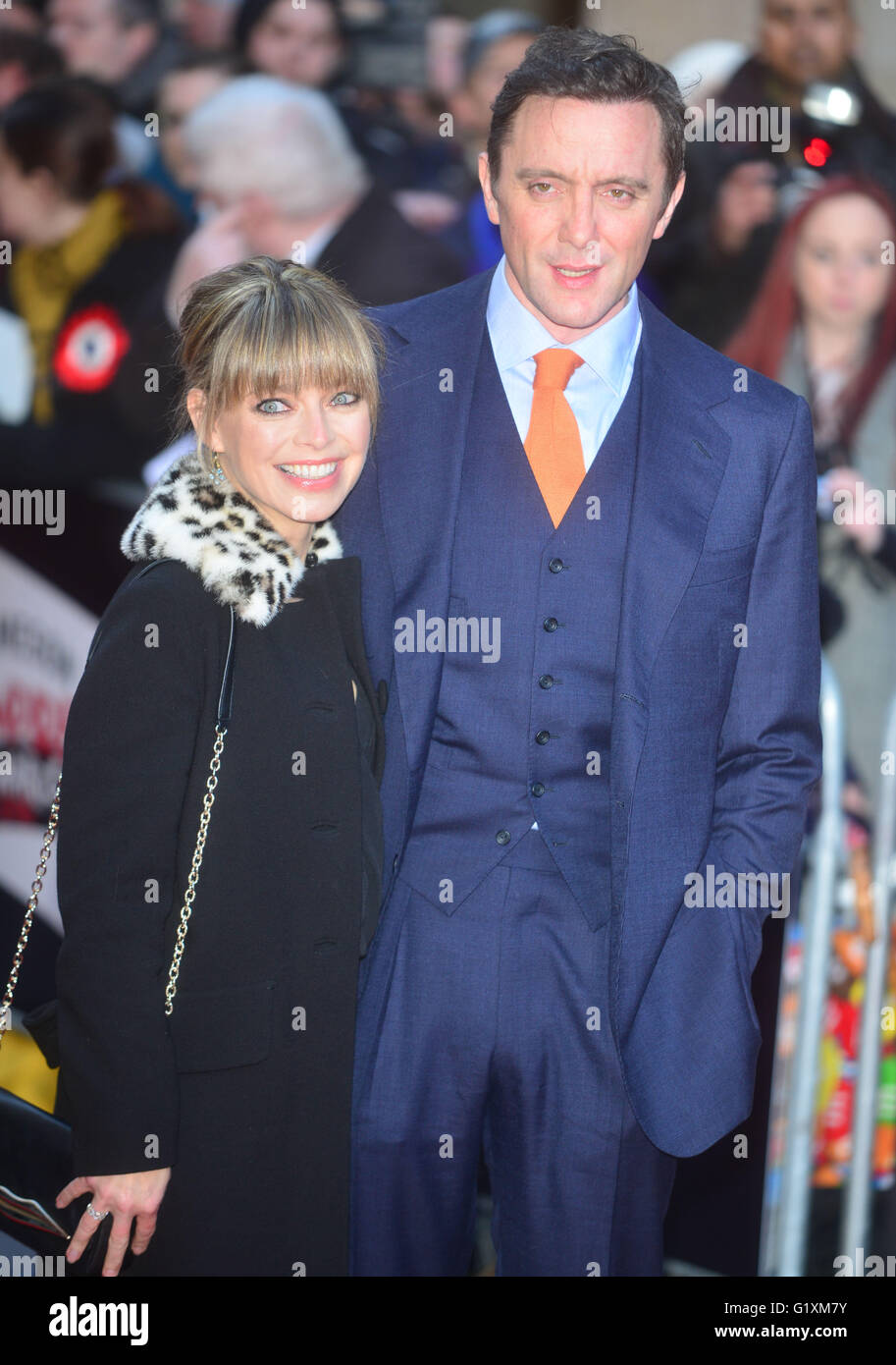 Sarah alexander and peter serafinowicz hi res stock photography and