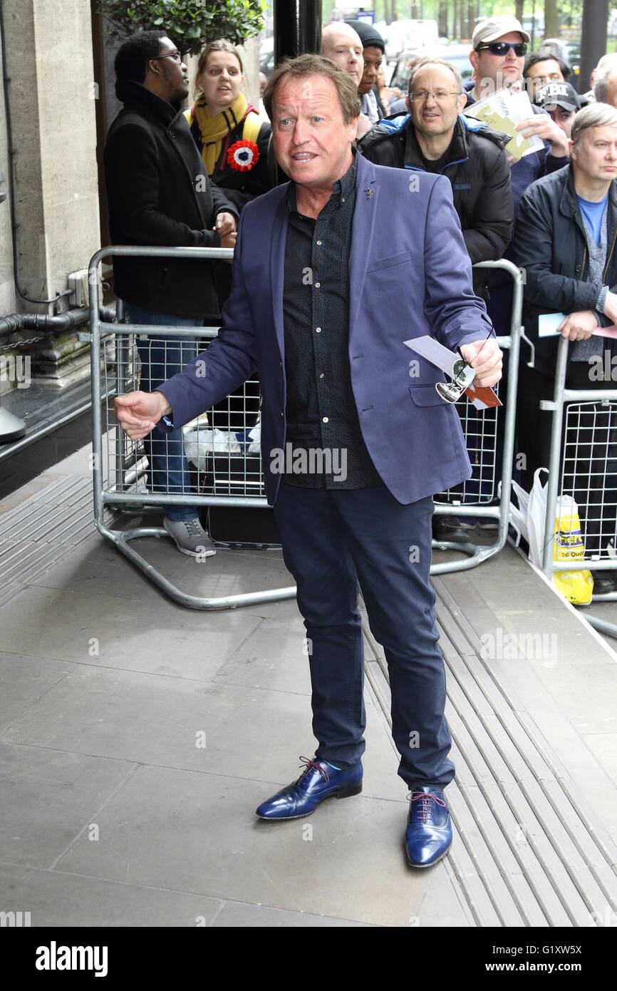 London, UK. Mark King at Ivor Novello Awards at the Grosvenor House Hotel, Park Lane, London on May 19th 2016. Ref: LMK73 -60315-200516 Keith Mayhew/Landmark Media.  WWW.LMKMEDIA.COM. Stock Photo