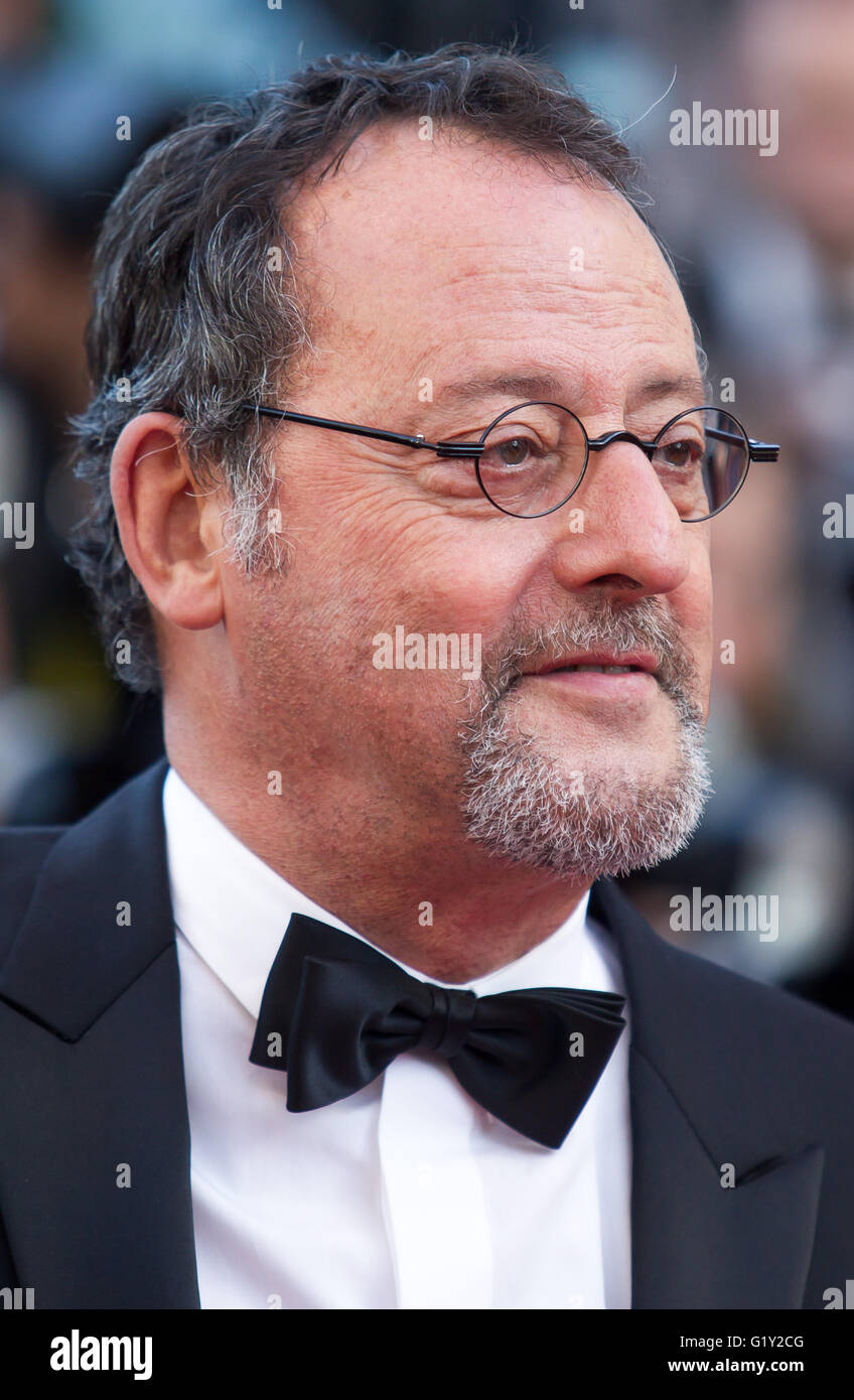Cannes, France. 21st May, 2016. Jean Reno Actor The Last Face, Premiere ...