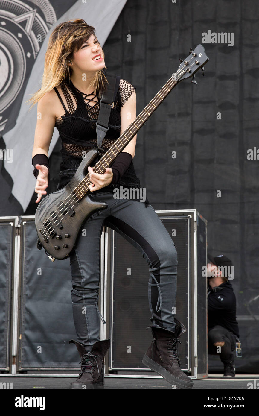 Columbus, Ohio, USA. 20th May, 2016. Bassist EMMA ANZAI of Sick Puppies ...