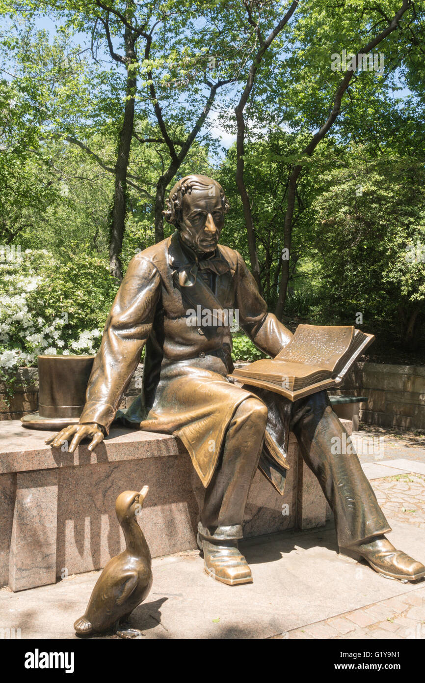 Hans Christian Andersen Statue, Central Park, NYC Stock Photo